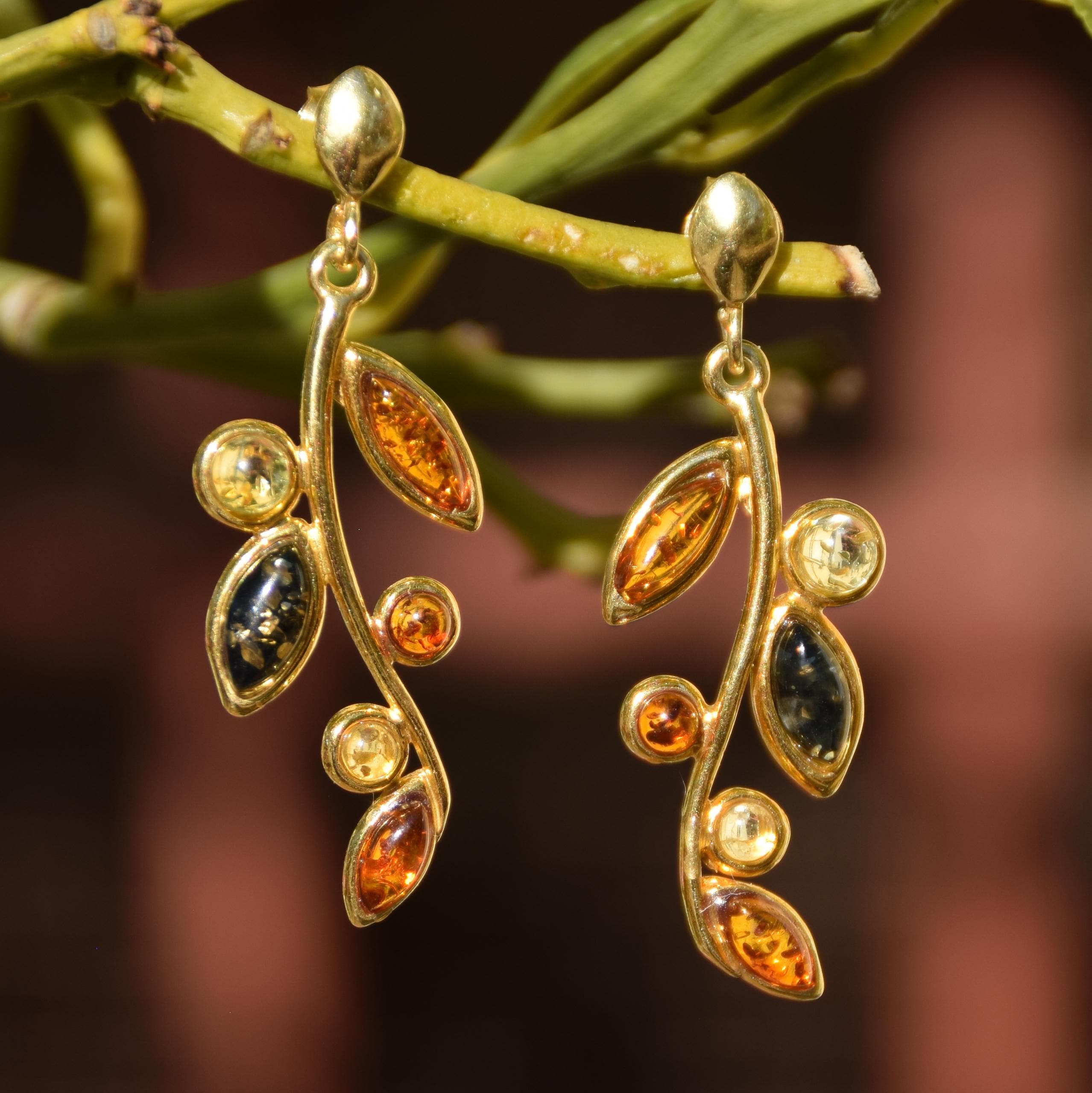 アンバー（琥珀）ピアス 還暦祝い 女性琥珀 ピアスレッドアンバー天然琥珀 赤琥珀 送料無料 還暦 シルバー925 プレゼント 贈物 大きな琥珀 母の日  : ジュエリーコタニ 天然石 レッドアンバー（琥珀）ピアス（番号A1314）