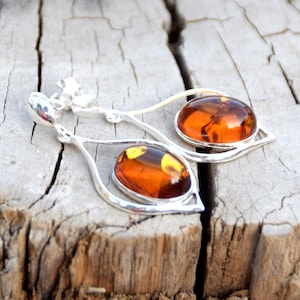 Drop earrings with natural Baltic Amber and 925 Silver, cognac amber, MJ Baltica, BK055