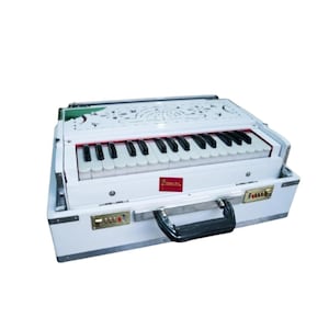 White 2.5 Octave Harmonium: Compact Folding Box with Quality Reeds
