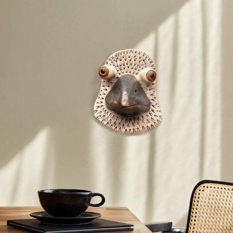 Maschera decorativa in ceramica a forma di piccione, realizzata a mano, opera d'arte murale unica a forma di uccello in ceramica, scultura di animale immagine 7