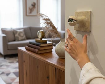 Keramische muurhaak, handgemaakte grillige kunsttegeloog, unieke muurhanger voor thuis