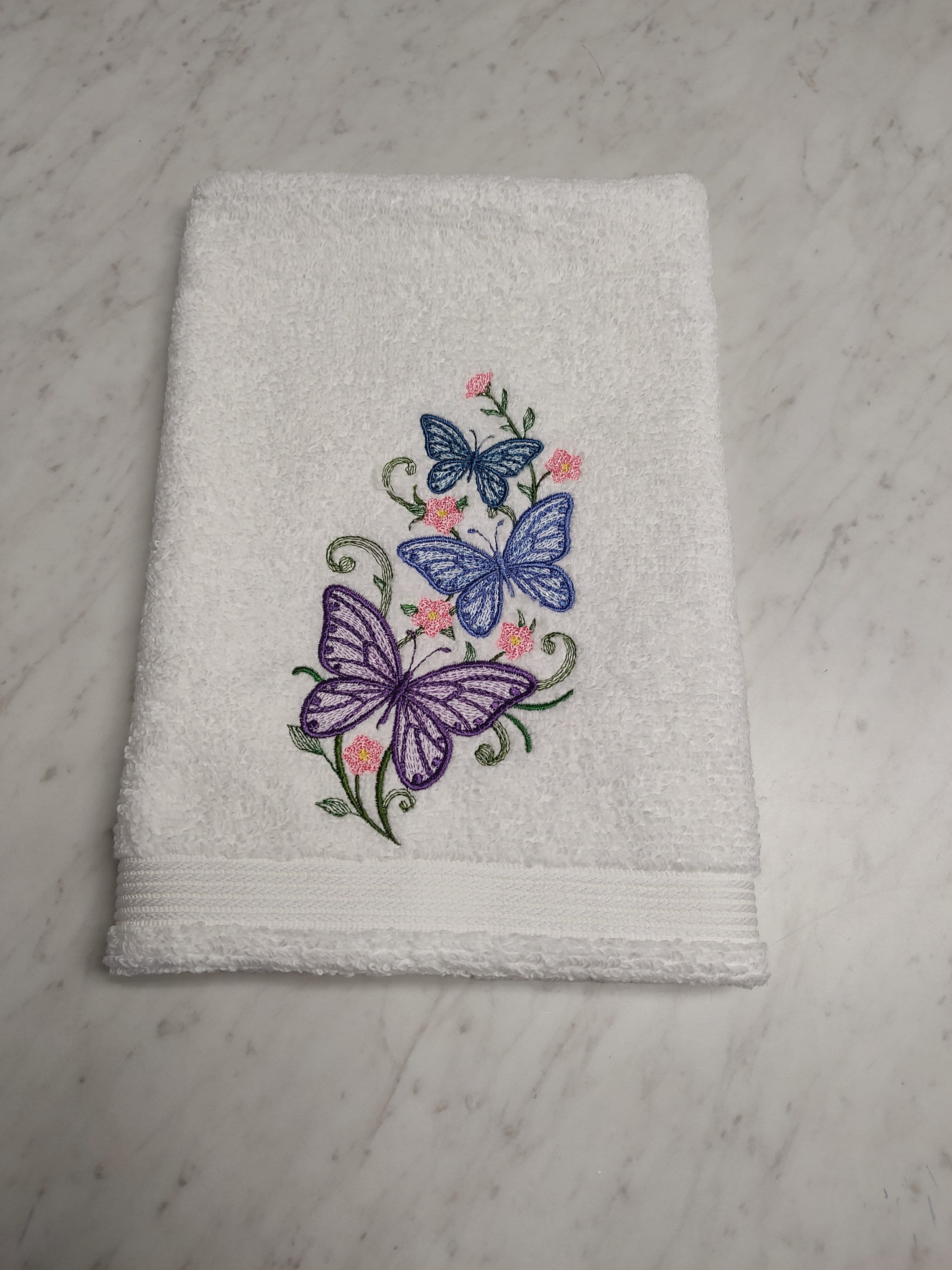 Hand towels with butterflies hotsell