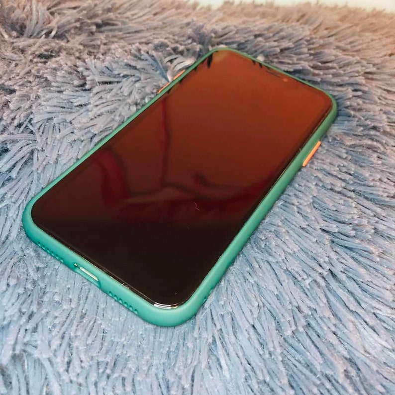 Tom /& Jerry iPhone Cases