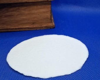 2.5x3.5 inch oval handmade natural white paper with deckle edges for place cards at weddings and parties, elements for cards and invitations