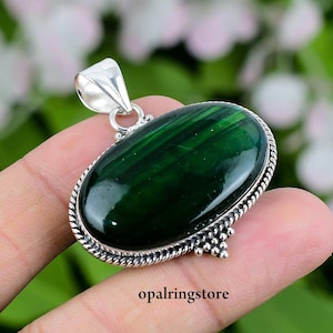Handmade Labradorite Pendant: 925 Sterling Silver Gemstone Jewelry