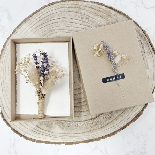 Gift box | Gift box | Gift wrapping | "Thank you" | Dried flowers | Lavender bouquet