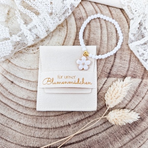 Blumenmädchen-Armband mit Blumenanhänger im Samtsäckchen | Boho Hochzeit | Geschenk für Blumenkind | wählbar in 2 Farben | Vintage Style