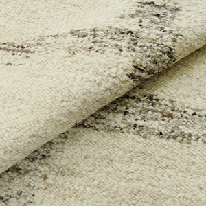 Hand-Knotted Wool Area Rug: Ivory & Charcoal Abstract Grid Design