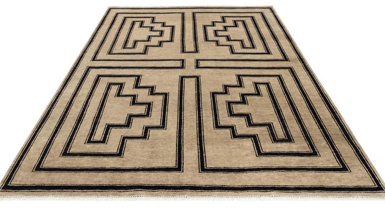 Hand-Knotted Wool Rug: Beige and Black Geometric Maze Pattern image 5