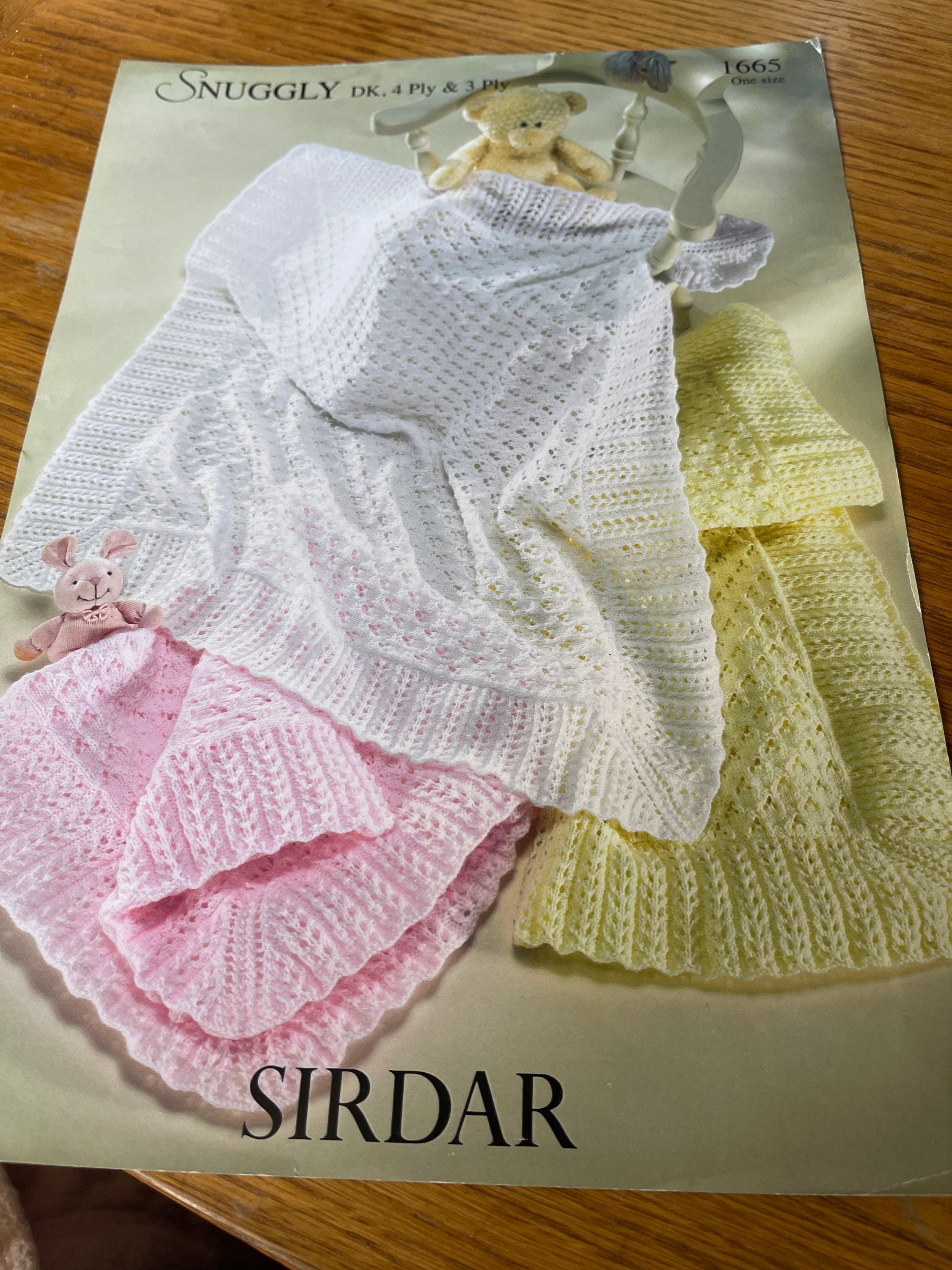 Sirdar Pattern 1665 SHAWLS Etsy UK
