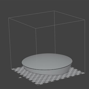 Puede incluir: Una plataforma redonda blanca con un borde ligeramente elevado se encuentra sobre una superficie a cuadros dentro de un cubo transparente.