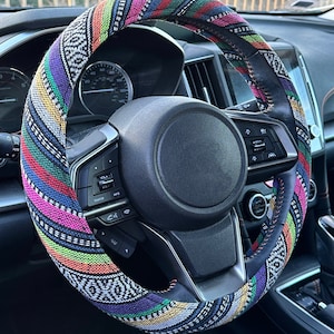 Peruvian-Inspired Steering Wheel Cover: Non-Slip, Universal Fit, 15-inch