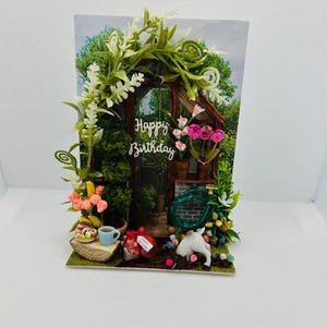 Carte d'anniversaire 3D faite main, carte d'anniversaire de luxe, carte d'anniversaire 3D, carte d'anniversaire miniatures, carte de diorama, amour de la nature... OH NON... Mon jardin !!!