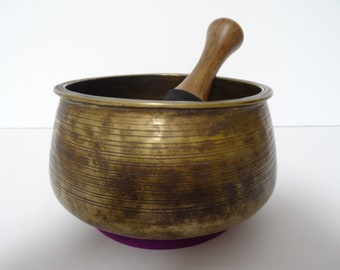 Antique old Rare Tantrik Trapezoid singing bowl meditation sound therapy healing buddhism Note F3