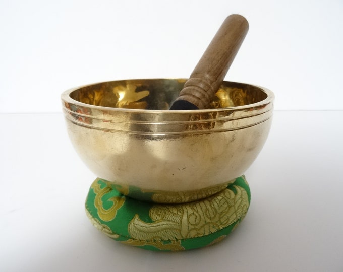 Tibetan Singing Bowl, New Jhumka Sound Therapy Sound Healing Mediation. Note A#4