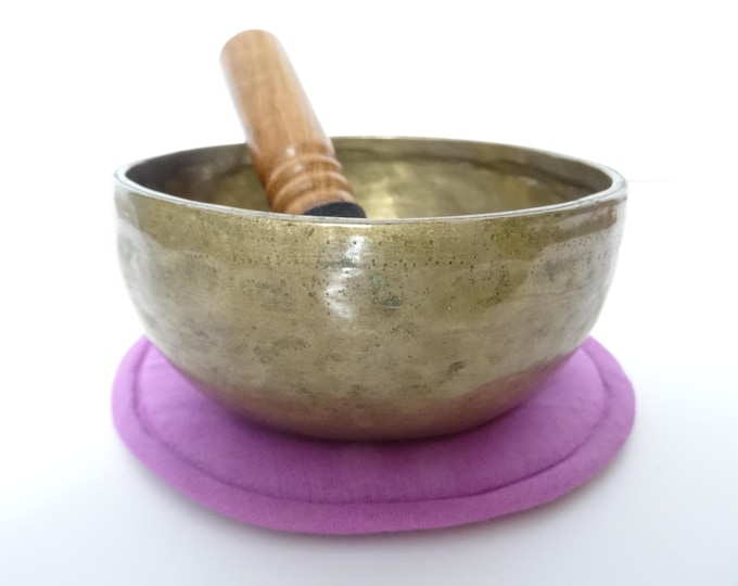 Antique, Ancient, Thadobati Cup, Tibetan Singing Bowl, Hand Hammered Himalayan, Note G4