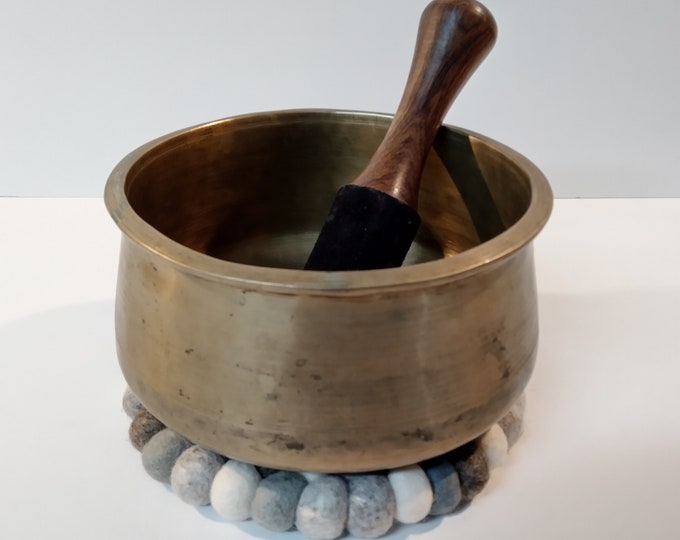 Antique Tibetan Singing Bowl Hand Hammered Himalayan Meditation Tantrik Trapeziod Sound Therapy Note A
