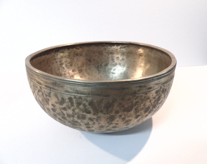 Very Large 10.5" Antique Jambati Singing Bowl Sound Therapy Healing Note C - C#