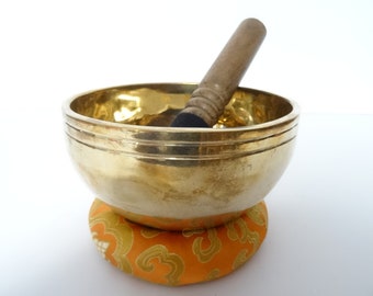 Tibetan Singing Bowl, New Jhumka Sound Therapy Sound Healing Mediation. Note B4