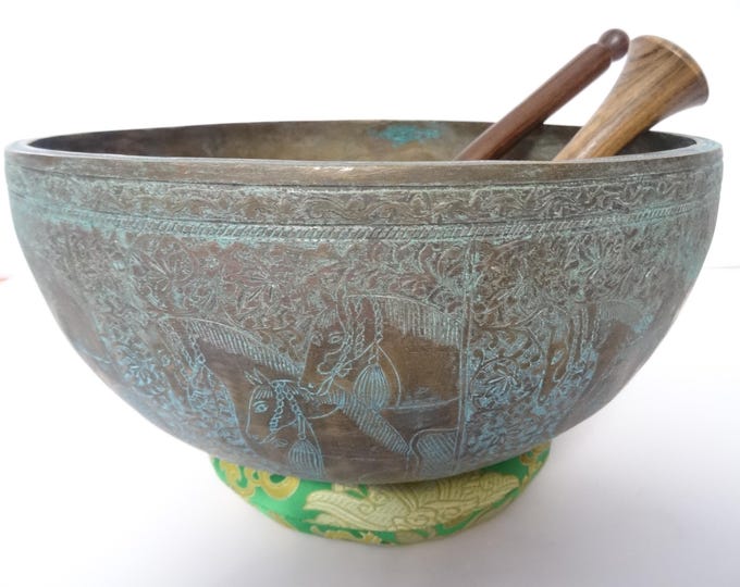 11.75" Hand Carved Old Jambati Tibetan Singing Bowl Sound Healing C#3 Root