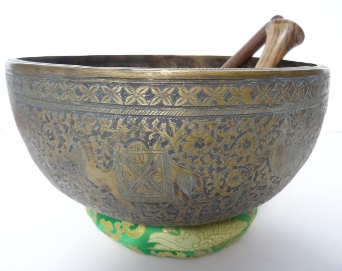 11.5" Hand Carved Old Jambati Tibetan Singing Bowl Sound Healing C#3 Root