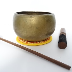 Antique Old Bodhi Buddha Tibetan Singing Bowl Meditation Sound Therapy Healing F#4