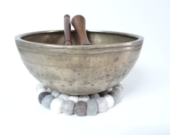 Antique Jambati Singing Bowl Ceremonial Meditation Tibetan Himalayan Sound Therapy Healing Note A#