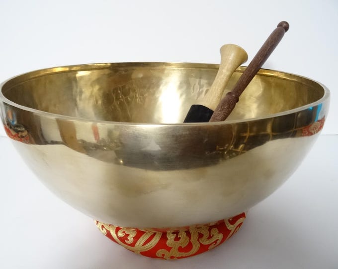 13.75"Massive, New Sound Therapy, Tibetan Singing Bowl, Hand Made, Healing, Note D2, Sacral