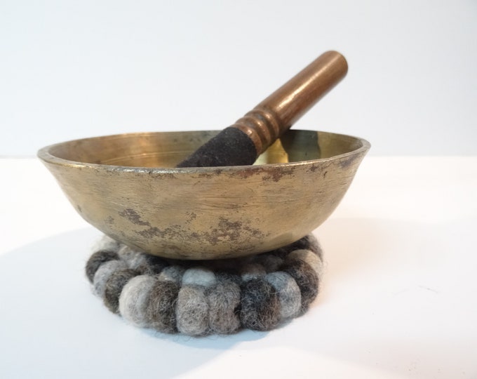 Antique Manipuri Tibetan Singing Bowl Meditation Himalayan Sound Therapy Healing F