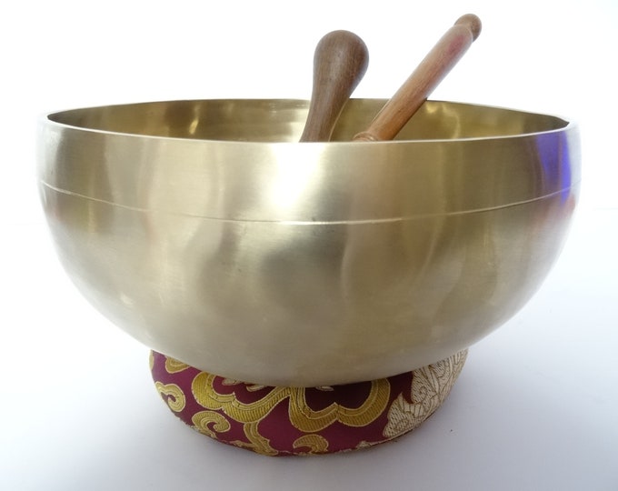 9.5" Large, Temple Sounds Therapy, Tibetan Singing Bowl, Hand Made, Healing, Note E3 Solar Plexus