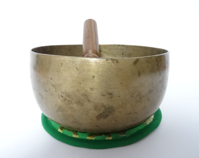 Antique, Tibetan Singing Bowl, Remuna, Himalayan Meditation, Sound Therapy, Healing, Note G#3