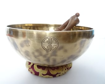 Full Moon Tibetan Singing Bowl: 9.5" D3 Sound Therapy Bowl Sacral Chakra