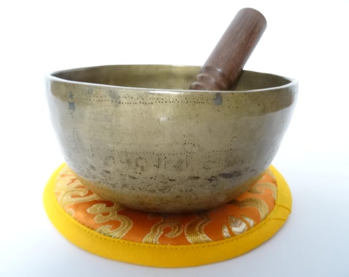 Antique, Ancient, Thadobati Cup, Tibetan Singing Bowl, Hand Hammered Himalayan, Note G4