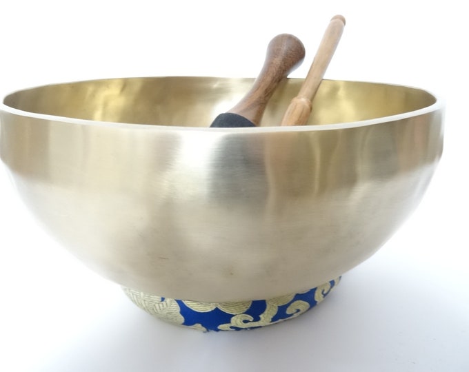 10.25" Large, Temple Sounds Therapy, Tibetan Singing Bowl, Hand Made, Healing, Note A#2 Third Eye