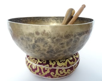 Antique Tibetan Singing Bowl | Large Jambati | Hand Hammered | Himalayan Meditation | Sound Therapy | Healing Yoga | Note F2