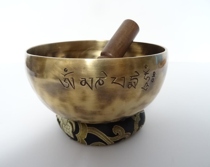 Full Moon Tibetan Singing Bowl Sound Therapy Healing Tibetan Himalayan Buddhism Note D#4 Sacral