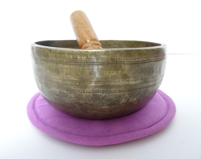 Antique, Ancient, Thadobati Cup, Tibetan Singing Bowl, Hand Hammered Himalayan, Note G4