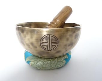 Full Moon Tibetan Singing Bowl: Sound Therapy, Note A#4 Third Eye