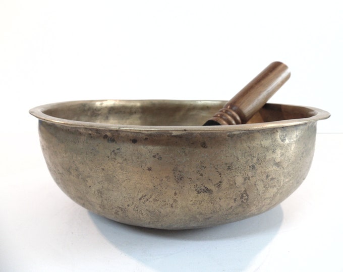 Shamanic singing bowls Himalayan singing bowls