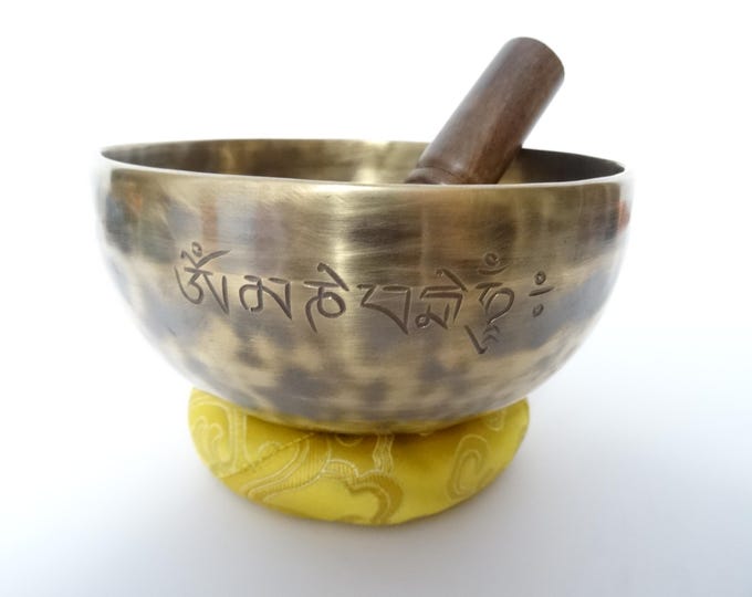 Full Moon Tibetan Singing Bowl: Sound Therapy, Note D#4 Sacral