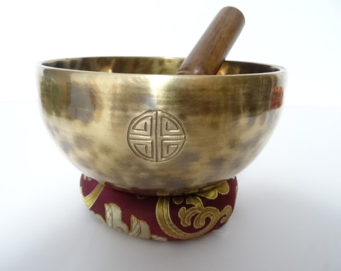 Full Moon Tibetan Singing Bowl: Sound Therapy, Note F4 Heart