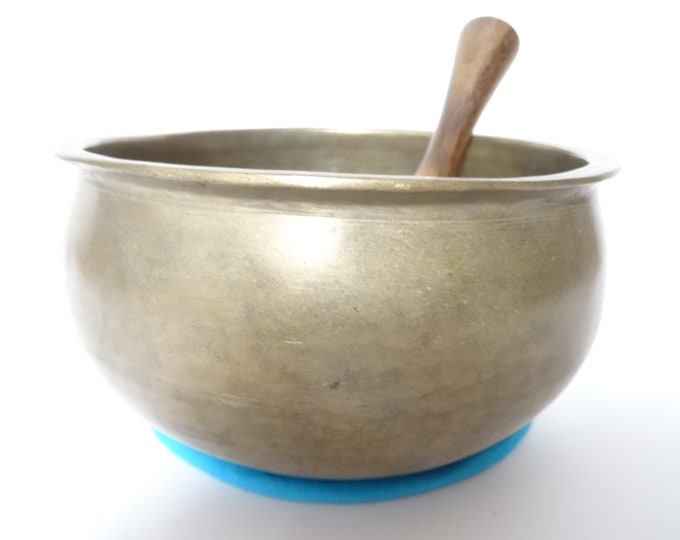 Antique Old Tantrik Buddha Tibetan Himalayan Singing Bowl Meditation Sound Therapy Healing F4