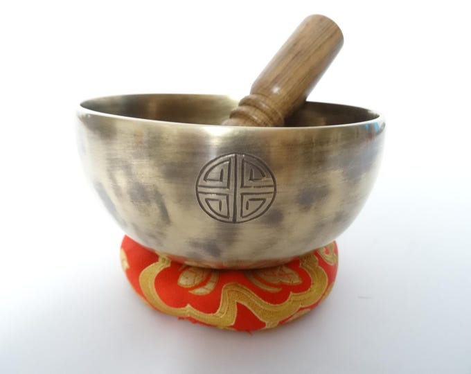 Full Moon Tibetan Singing Bowl: Sound Therapy, Note G#4 Throat