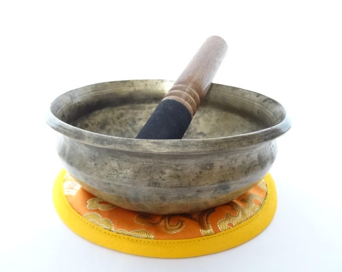 Antique Shaman Medicine Singing Bowl Yoga Earth Magic Sound Therapy A4