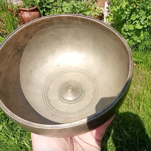 Seltene antike Shiva Lingam tibetische Klangschale, Himalaya-Klangheilungstherapie, Hinweis E4