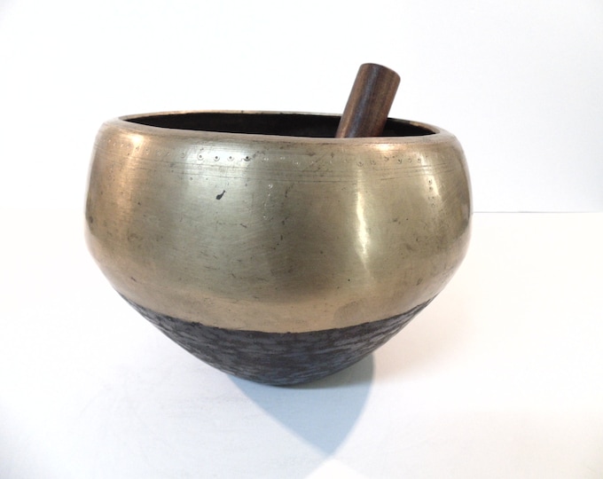 large Antique Old Goalbati Buddha Singing Bowl Meditation Sound Therapy Healing F#