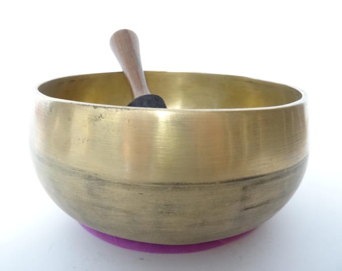 Antique, Tibetan Singing Bowl, Remuna, Himalayan Meditation, Sound Therapy, Healing, Note G3