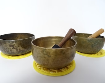 Trio of Antique Thadobati singing bowls meditation sound therapy healing notes D4 / E4 / F3