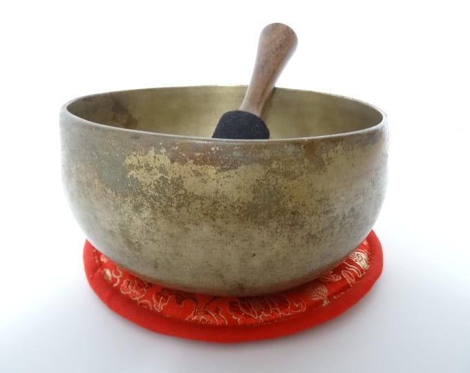 Antique, Tibetan Singing Bowl, Remuna, Himalayan Meditation, Sound Therapy, Healing, Note G#3