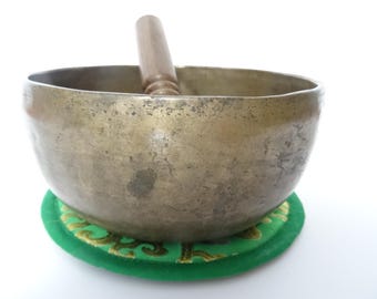 Antique Thadobati Tibetan Singing Bowl Hand Hammered Himalayan Meditation Sound Therapy D4